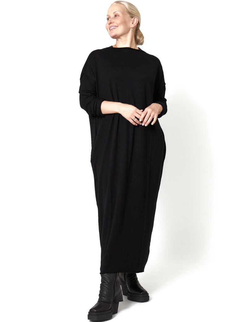 Sort Aarhus - Strikkjole i merinould