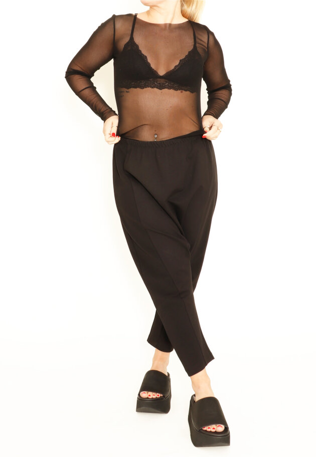 Mesh blouse with raw edges Mesh blouse with raw edges