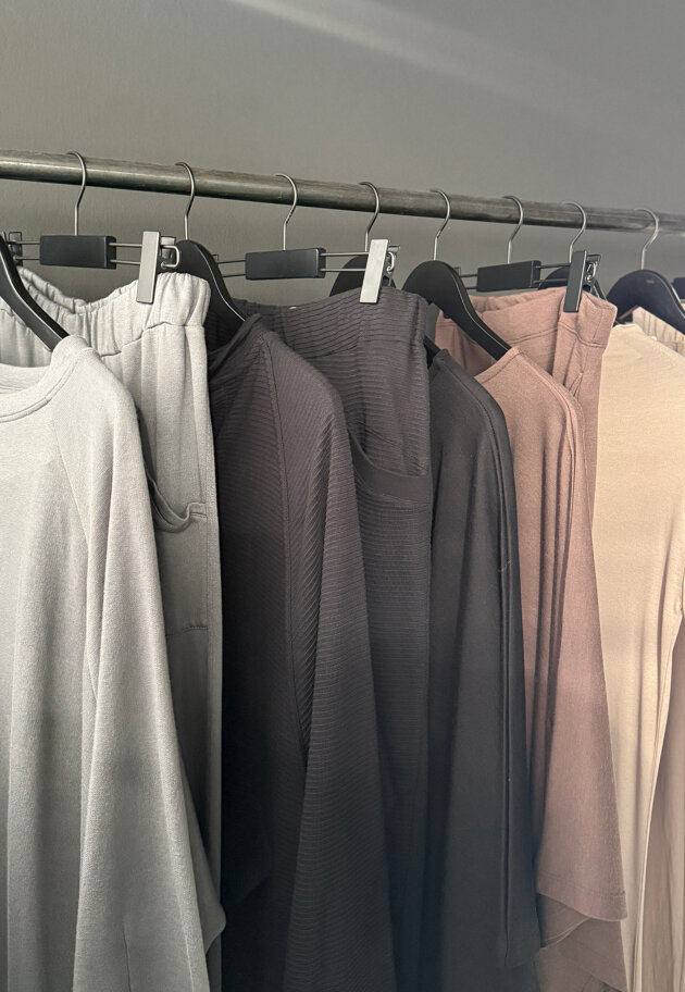 10 pcs ass. clothes basic 10 pcs ass. clothes basic