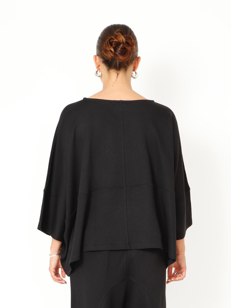 Sort Aarhus - Forudbestilling! Oversize bluse med 3/4 ærmer