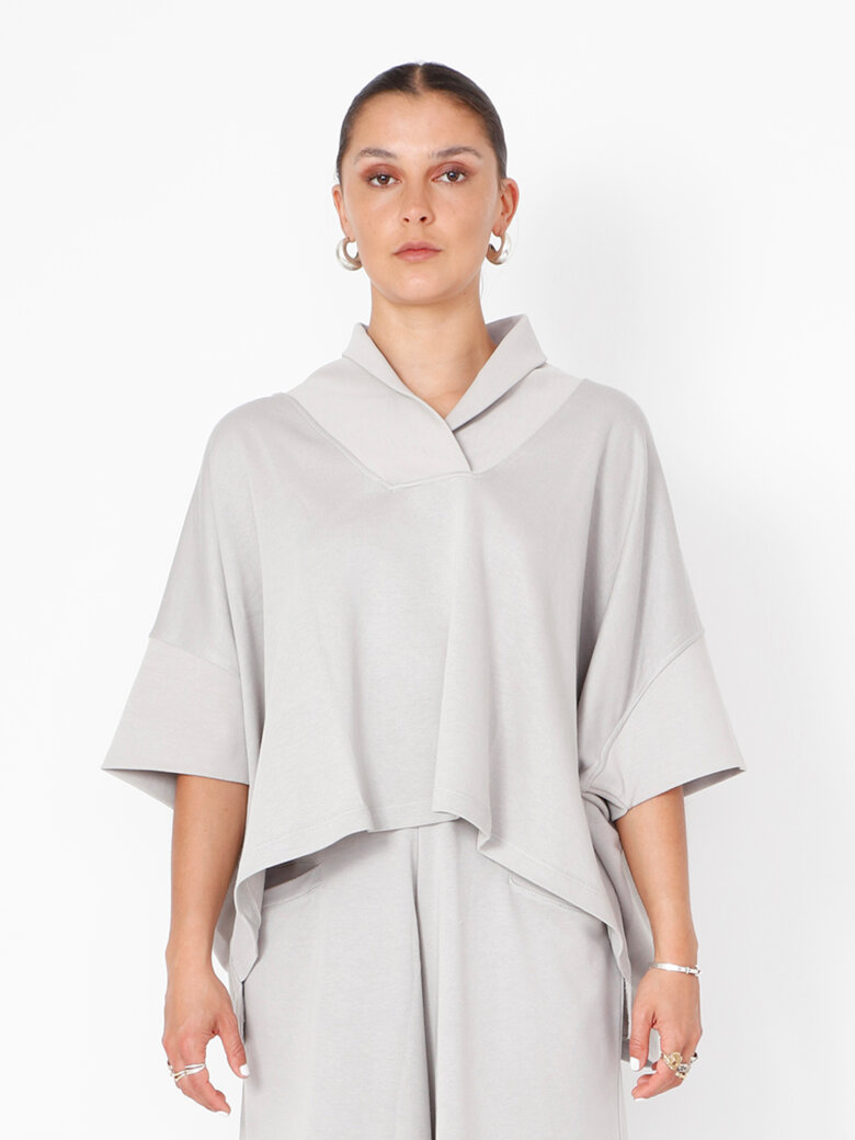 Sort Aarhus - Blouse with wide collar