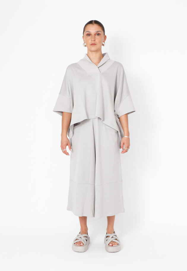 Sort Aarhus - Blouse with wide collar