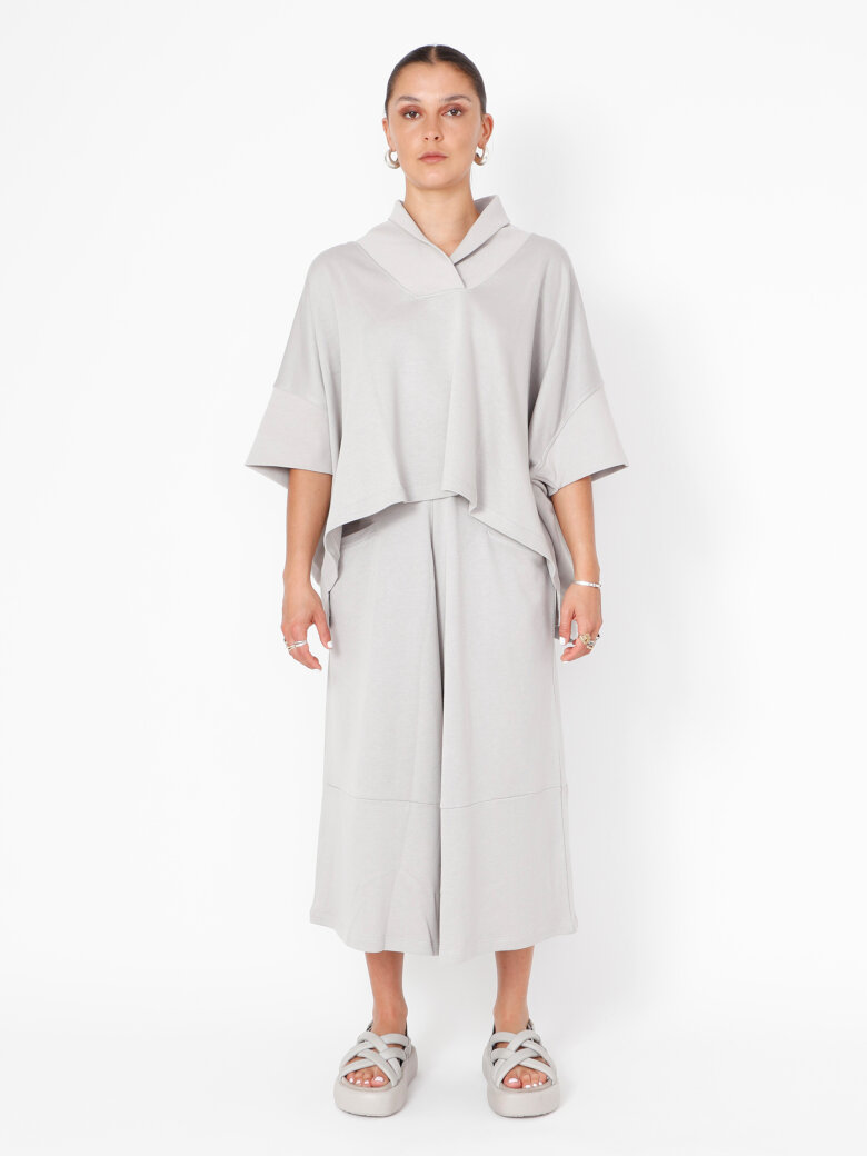 Sort Aarhus - Blouse with wide collar