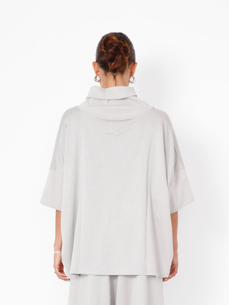 Sort Aarhus - Bluse med bred krave