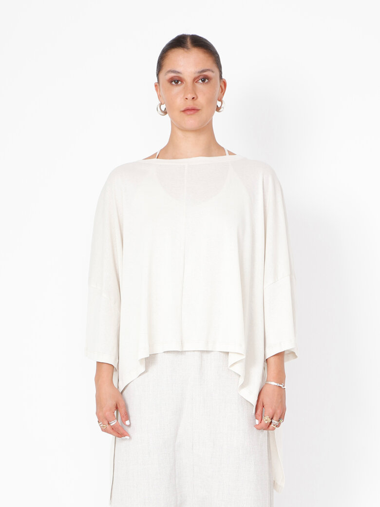 Sort Aarhus - Oversize t-shirt with asymmetrical cut