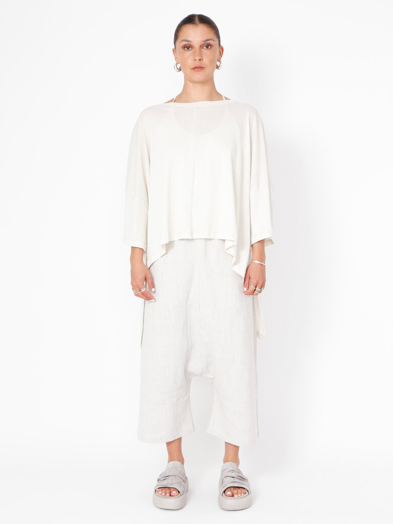 Sort Aarhus - Oversize t-shirt with asymmetrical cut