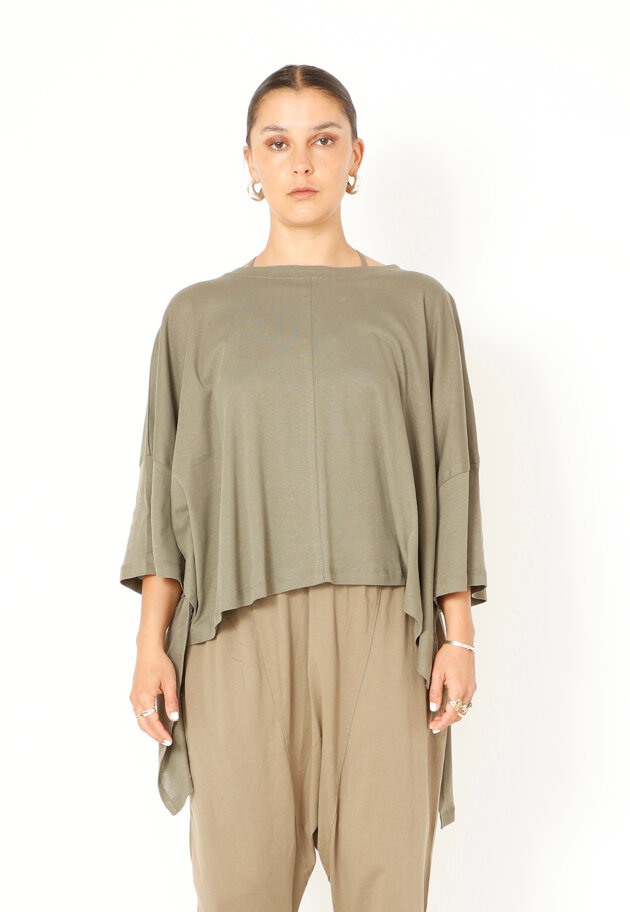 Sort Aarhus - Oversize t-shirt med asymmetrisk fit Sort Aarhus - Oversize t-shirt med asymmetrisk fit
