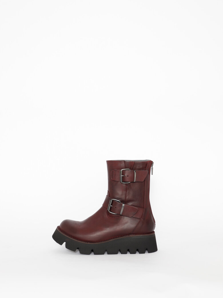 Lofina - Sample boot