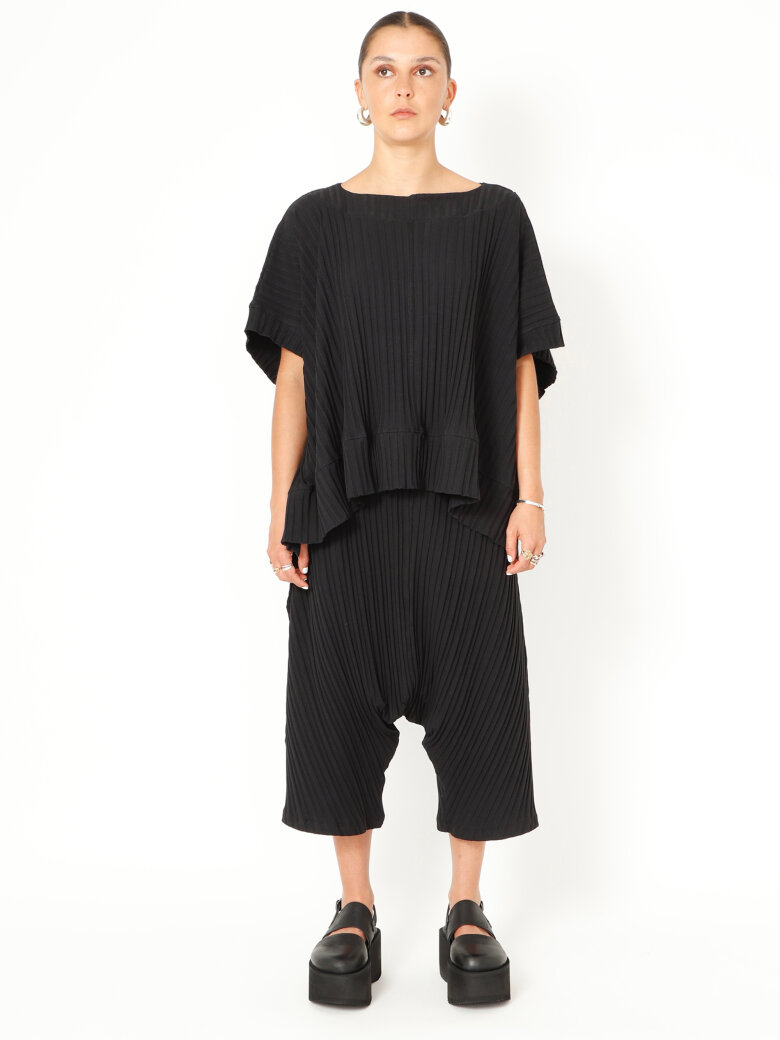 Sort Aarhus - Oversize t-shirt med asymmetrisk ryg
