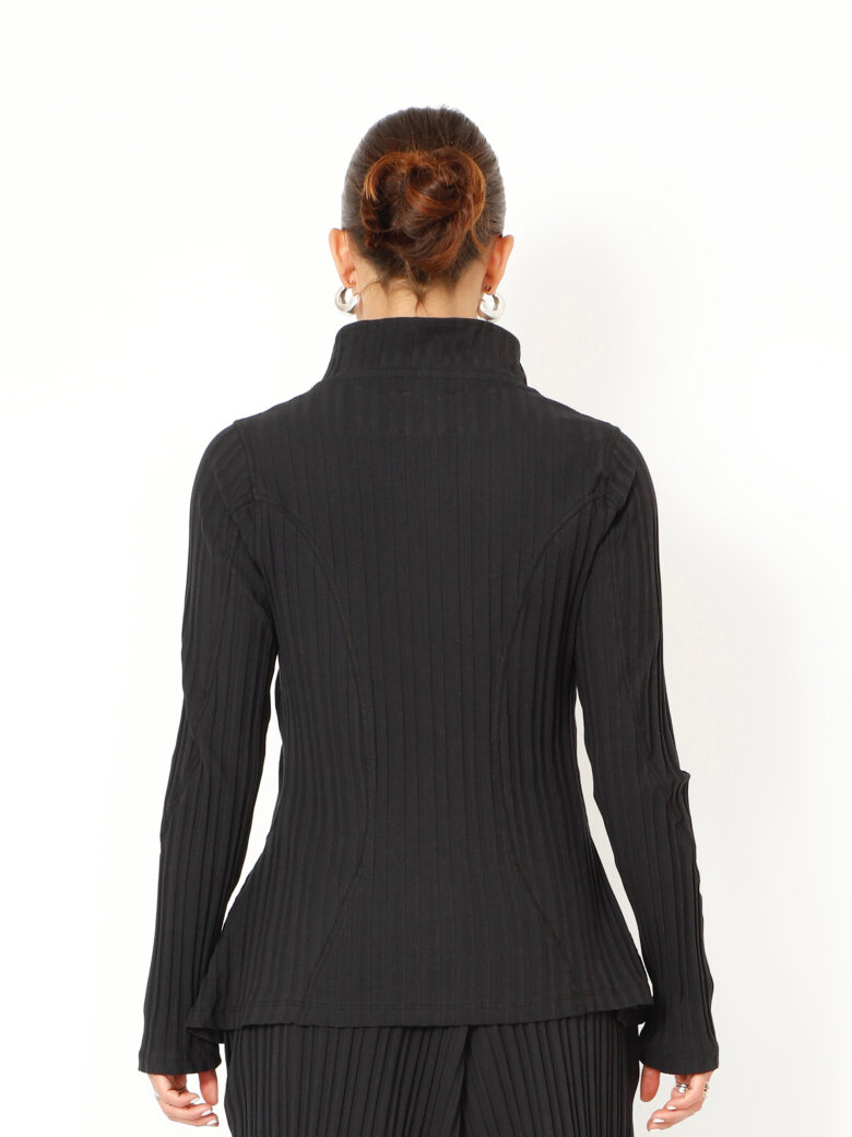 Sort Aarhus - Fitted cardigan in organic cotton mix