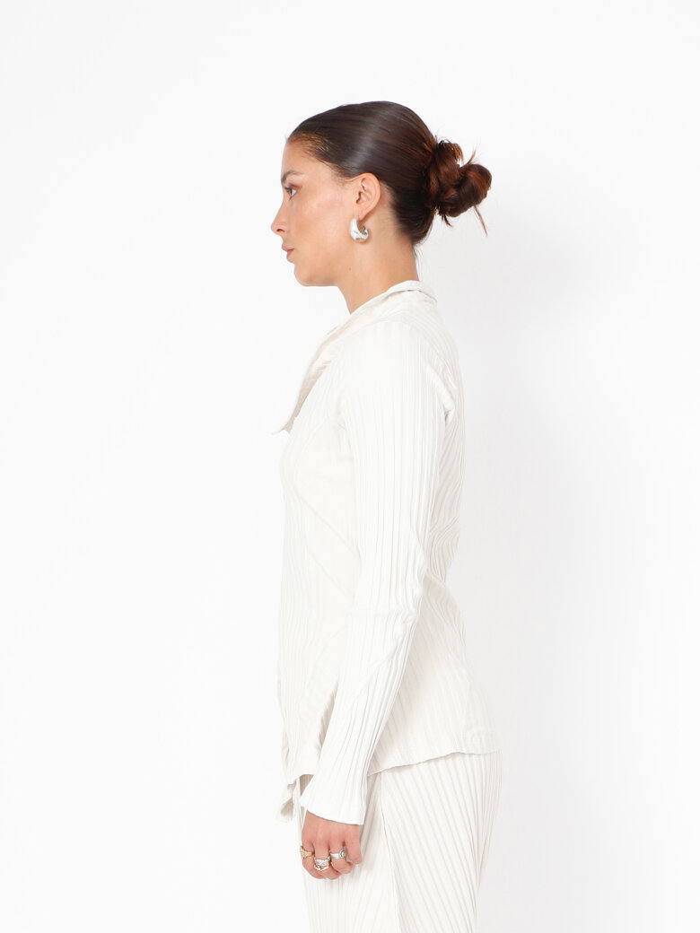 Sort Aarhus - Fitted cardigan in organic cotton mix