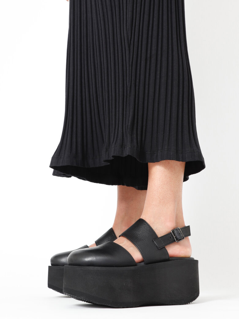 Sort Aarhus - 3/4 bukser med vide ben