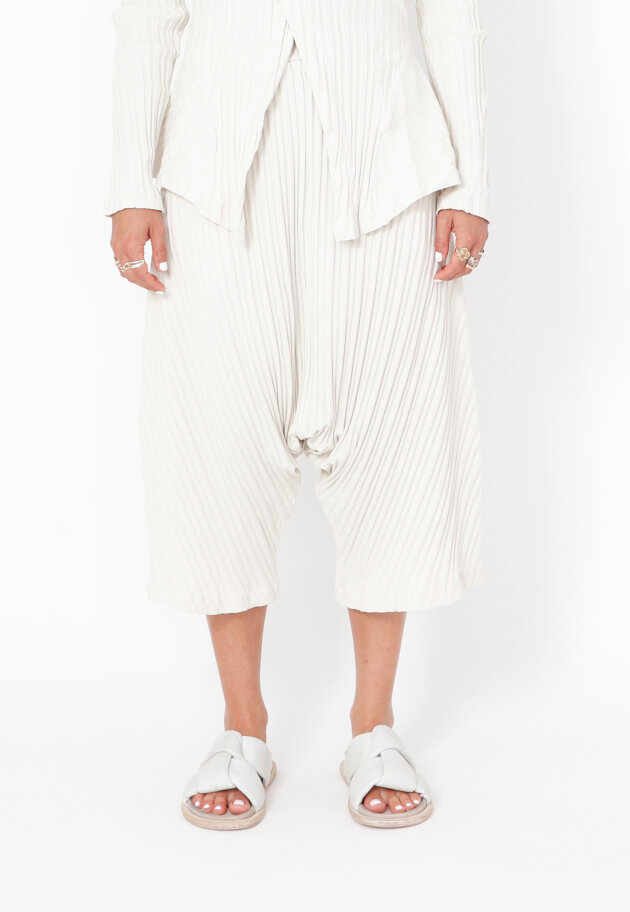 Sort Aarhus - 3/4 baggy pants in rib