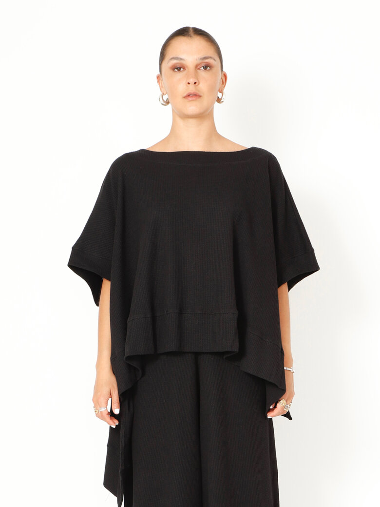 Sort Aarhus - Oversize t-shirt med asymmetrisk ryg