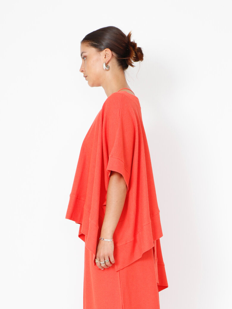 Sort Aarhus - PRE ORDER! Oversize t-shirt with asymmetric back