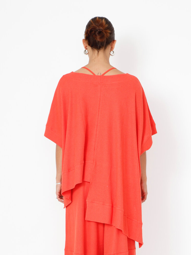 Sort Aarhus - PRE ORDER! Oversize t-shirt with asymmetric back
