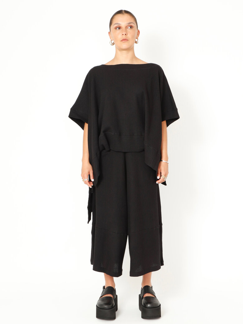 Sort Aarhus - 3/4-length wide leg trousers