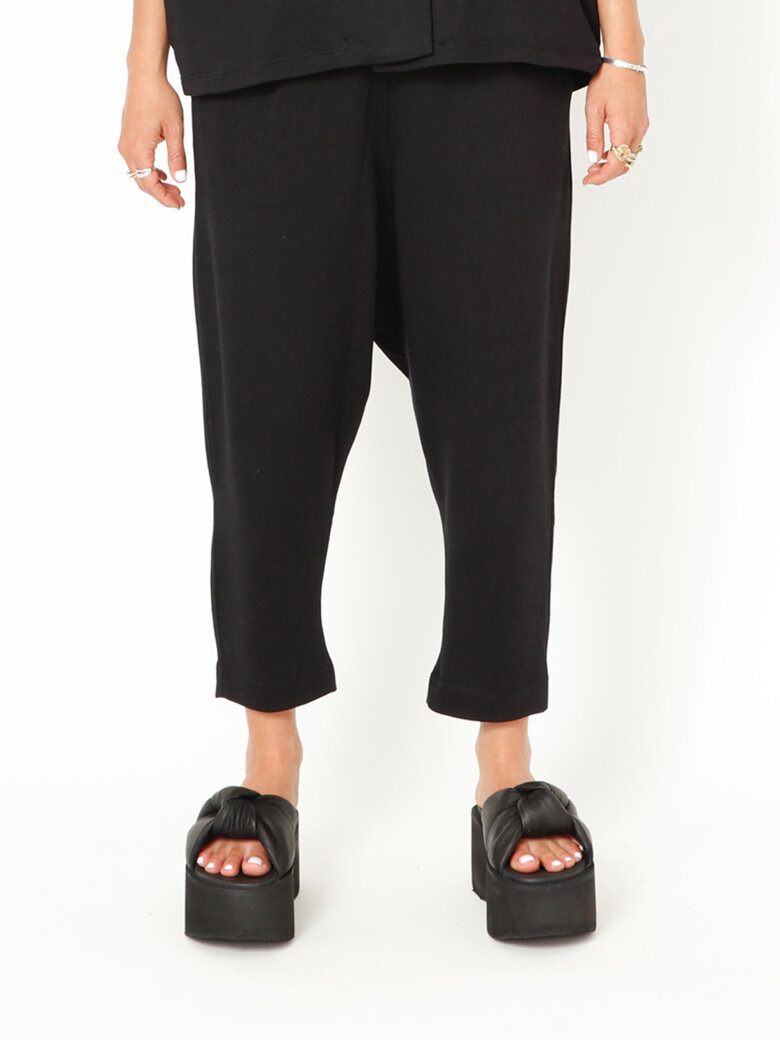 Sort Aarhus - Baggy bukser med 3/4 længde