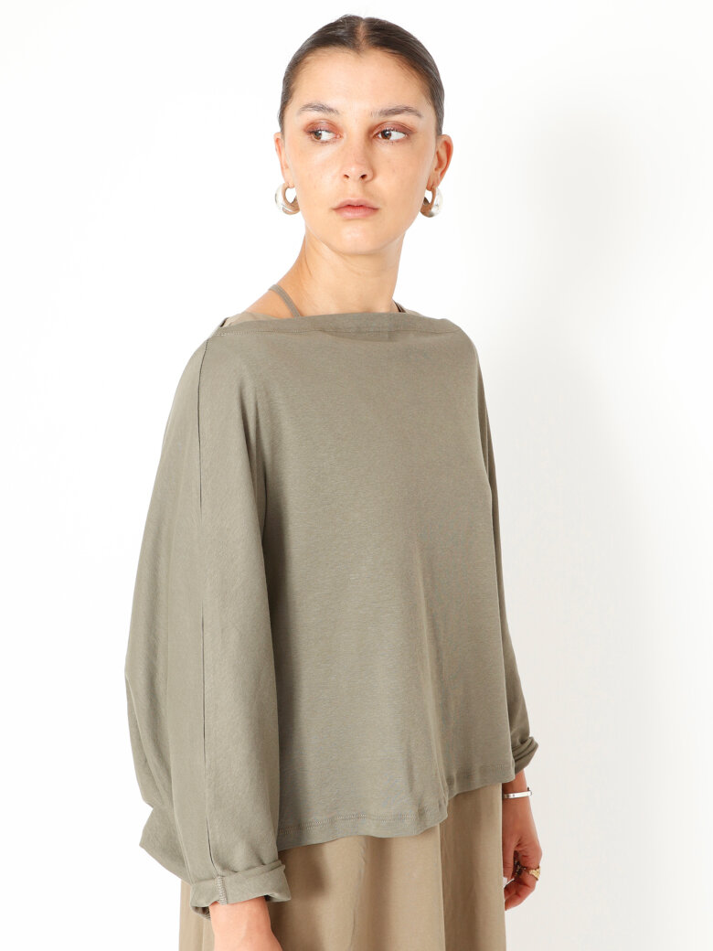 Sort Aarhus - Enkel bluse med bred pasform