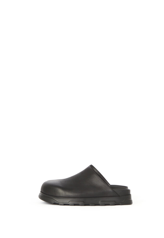 Lofina - Pre order! Slippers with a footbed sole