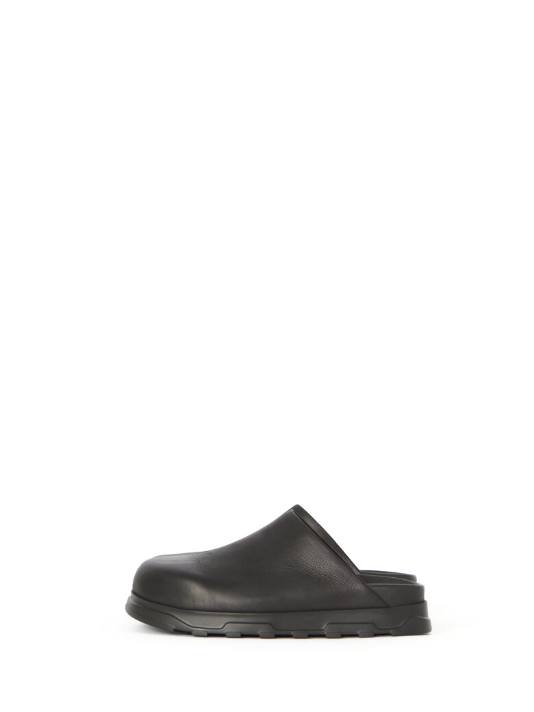 Lofina - Pre order! Slippers with a footbed sole