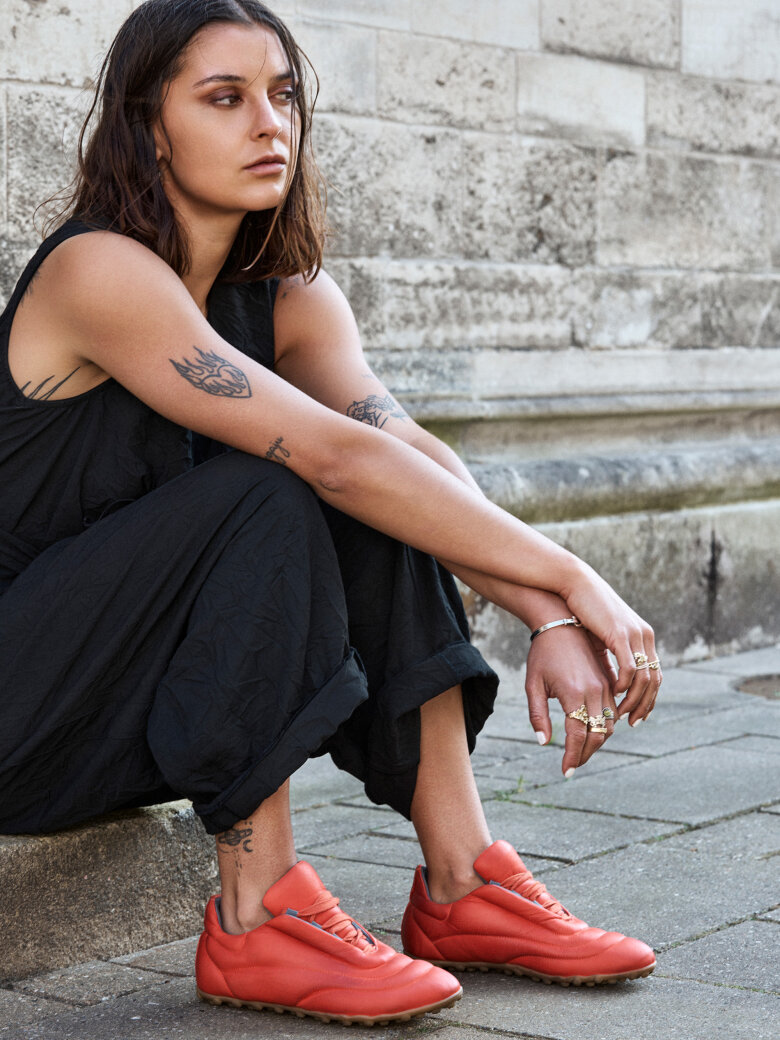 Lofina - Shoe with laces