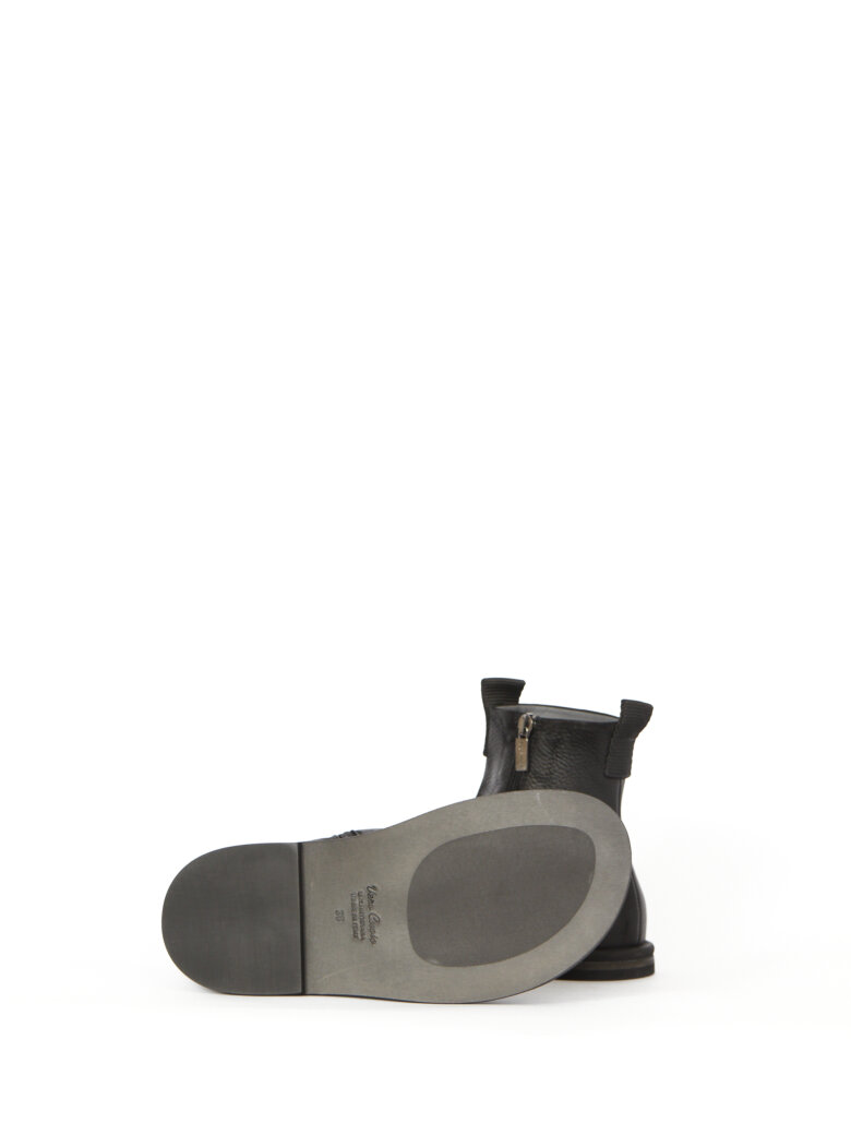 Lofina - Boot with zipper and straps