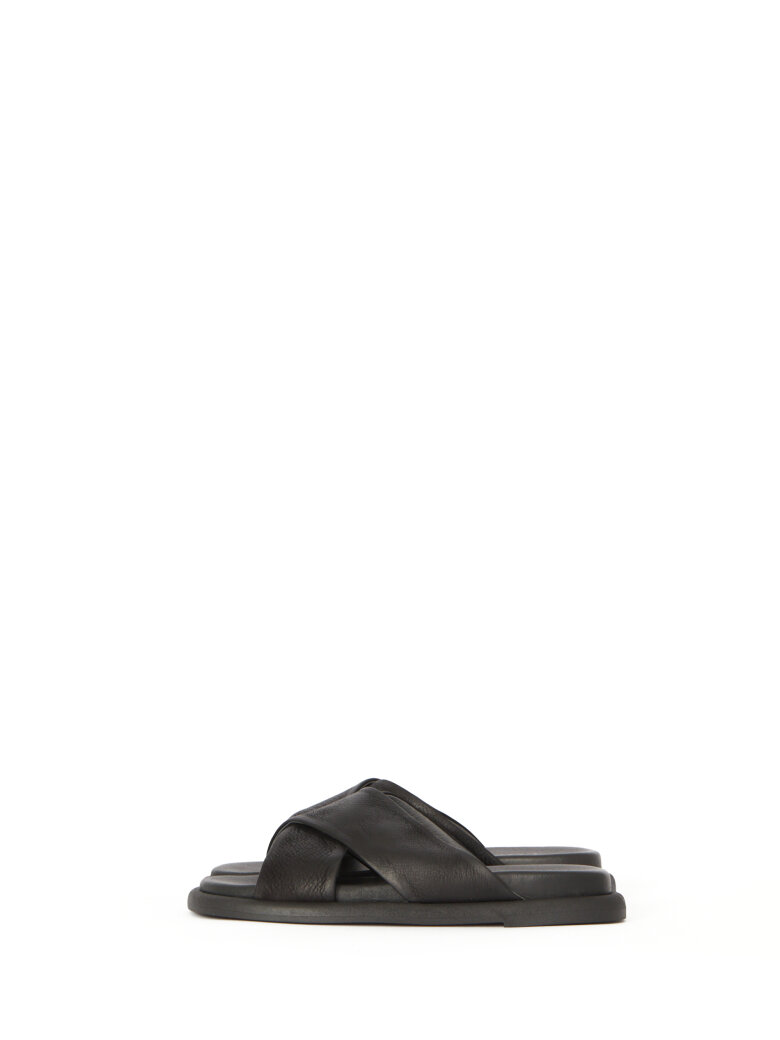 Lofina - Sandal med krydsrem