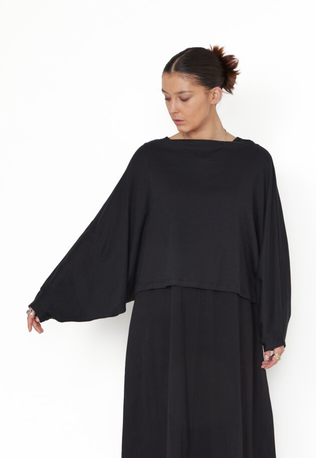 Sort Aarhus - Enkel bluse med bred pasform