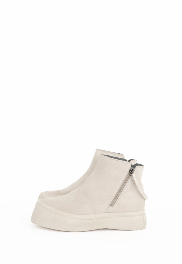 Lofina - Sample boot