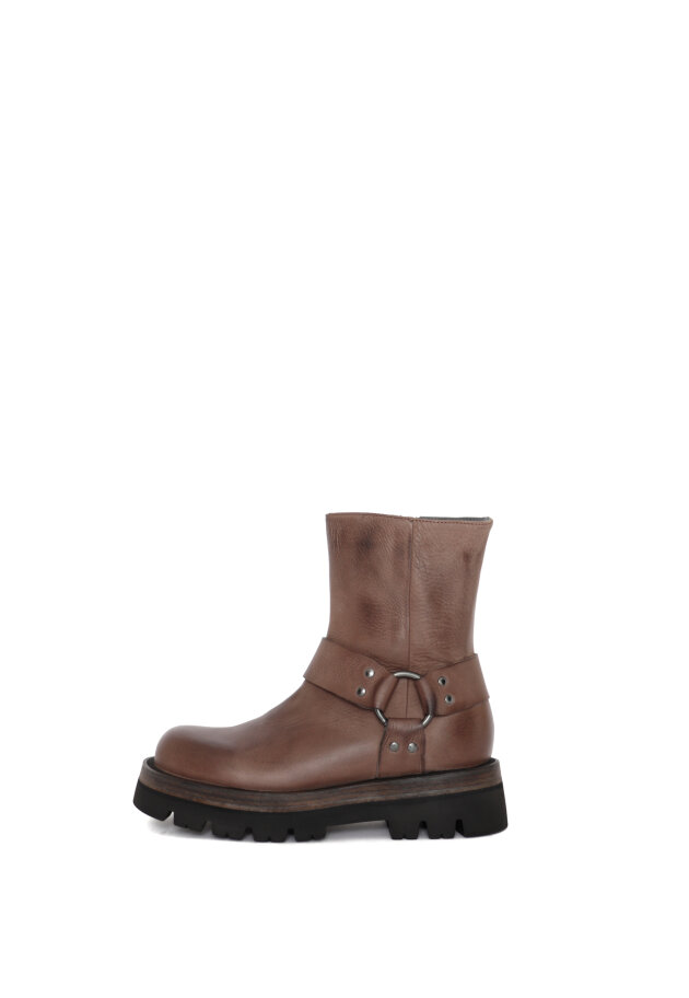 Lofina - Sample boot