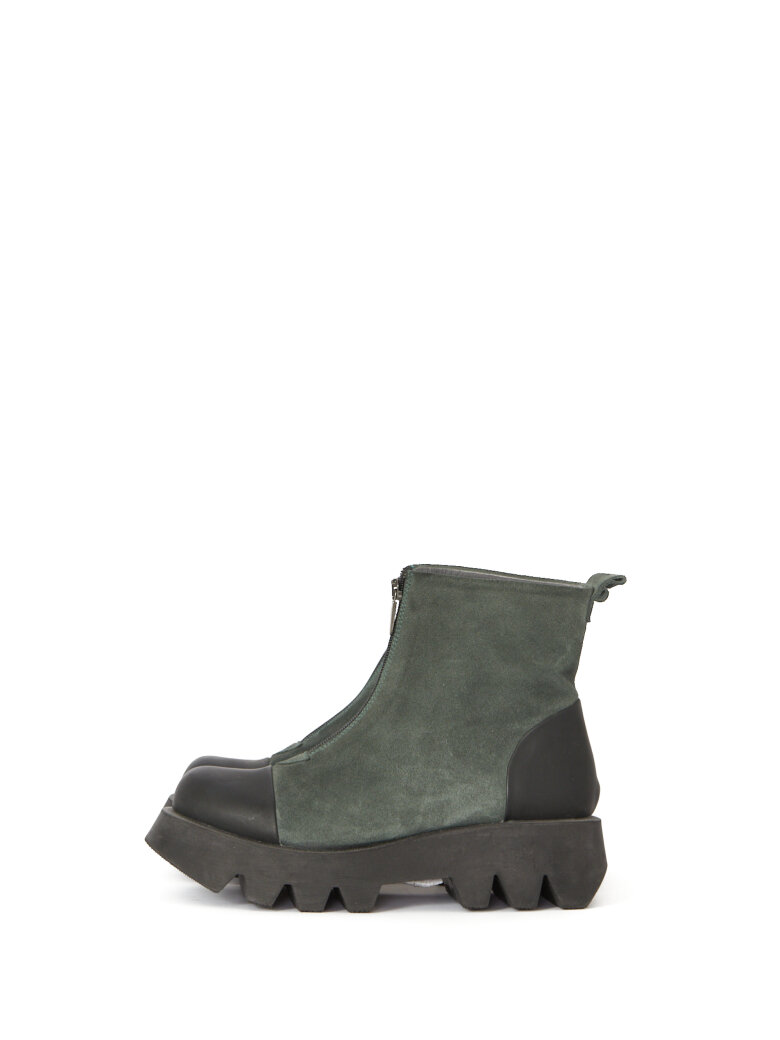 Lofina - Sample boot