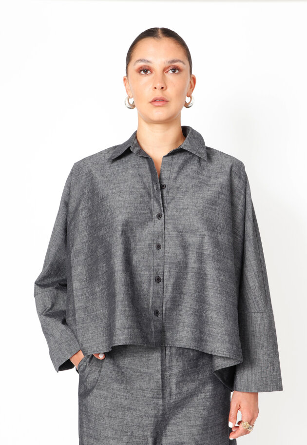 Sort Aarhus - Boxy shirt with buttons
