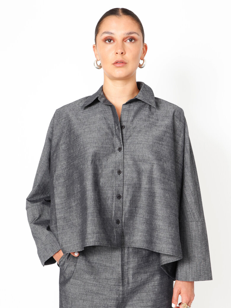 Sort Aarhus - Boxy shirt with buttons