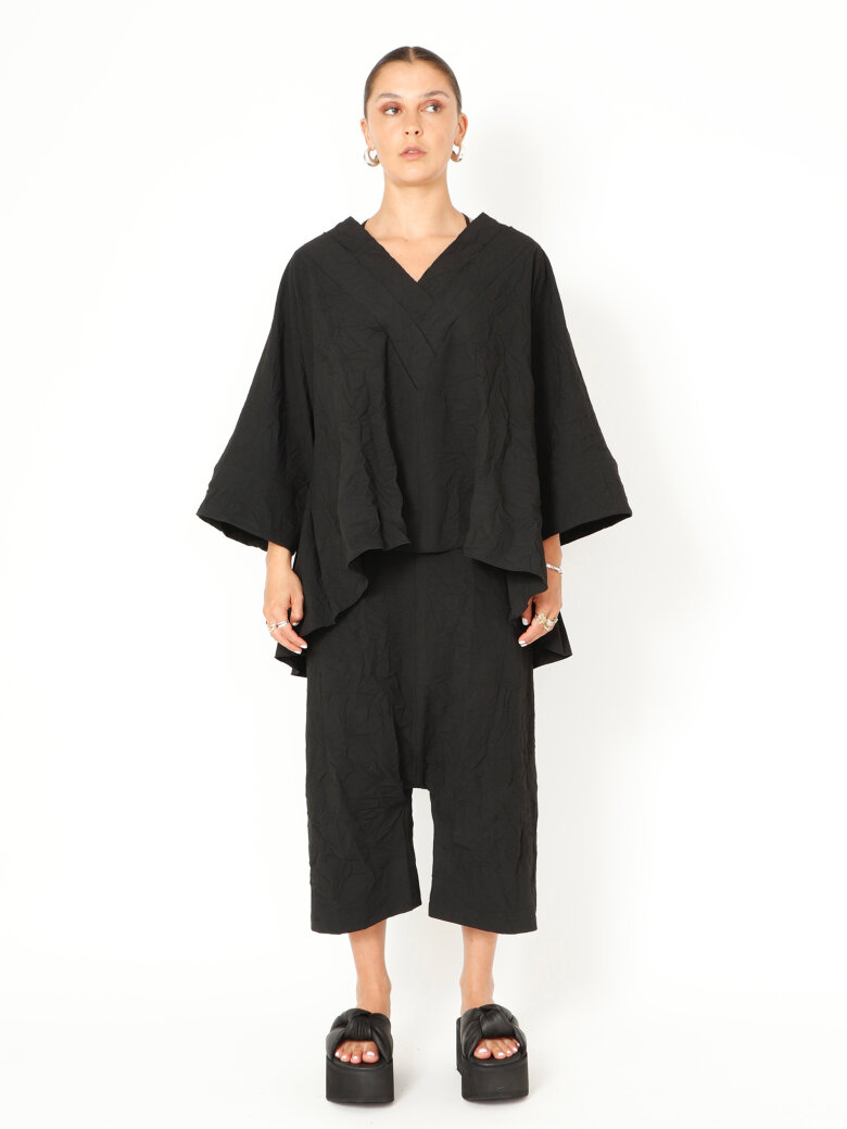 Sort Aarhus - Oversized shirt with wide sleeves