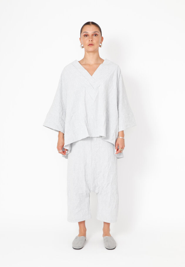 Sort Aarhus - Oversize bluse med brede ærmer