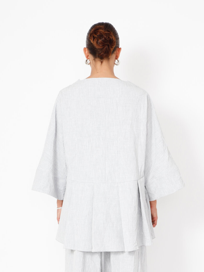 Sort Aarhus - Oversized shirt with wide sleeves