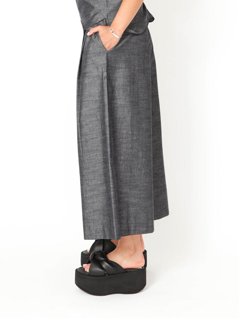 Sort Aarhus - Pants with wide legs