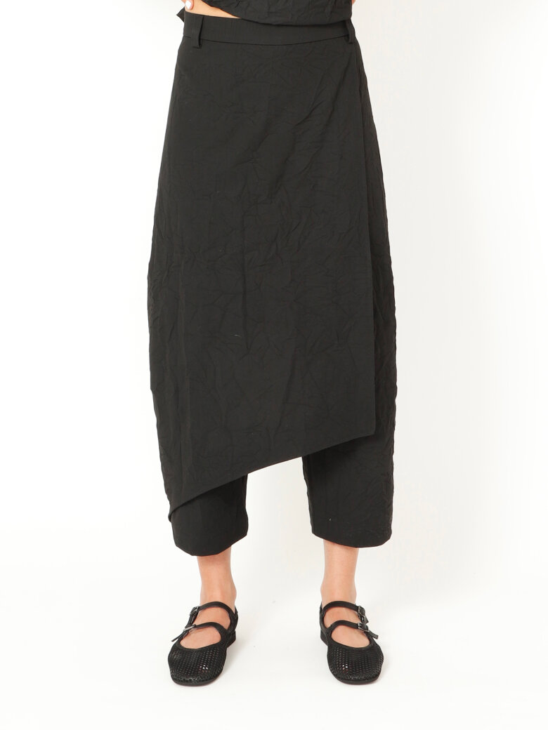 Sort Aarhus - Baggy skort with side zip