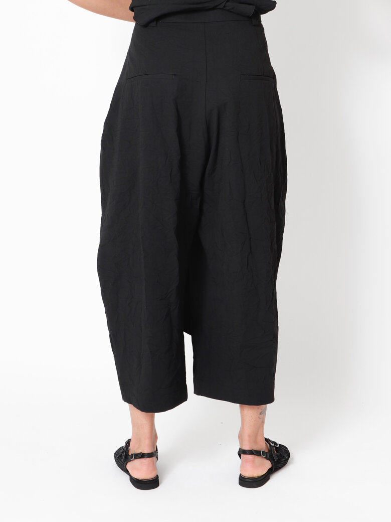 Sort Aarhus - Baggy skort with side zip