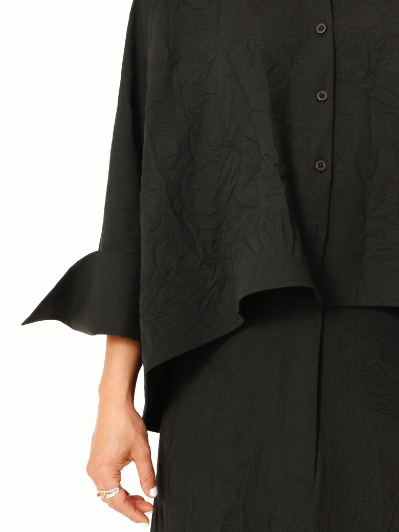 Sort Aarhus - Boxy shirt with buttons and pockets