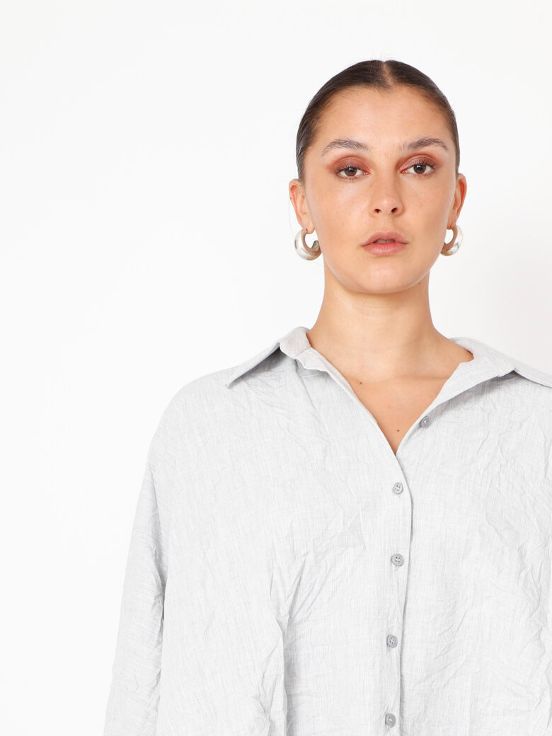 Sort Aarhus - Boxy shirt with buttons and pockets