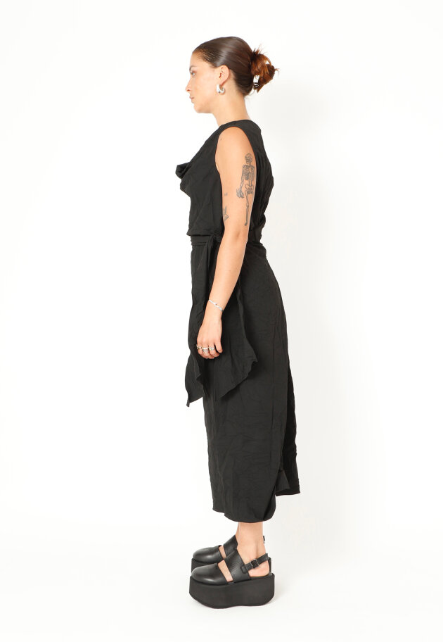 Sort Aarhus - Dress with waist tie