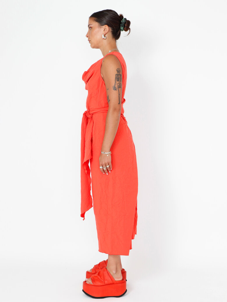 Sort Aarhus - Dress with waist tie