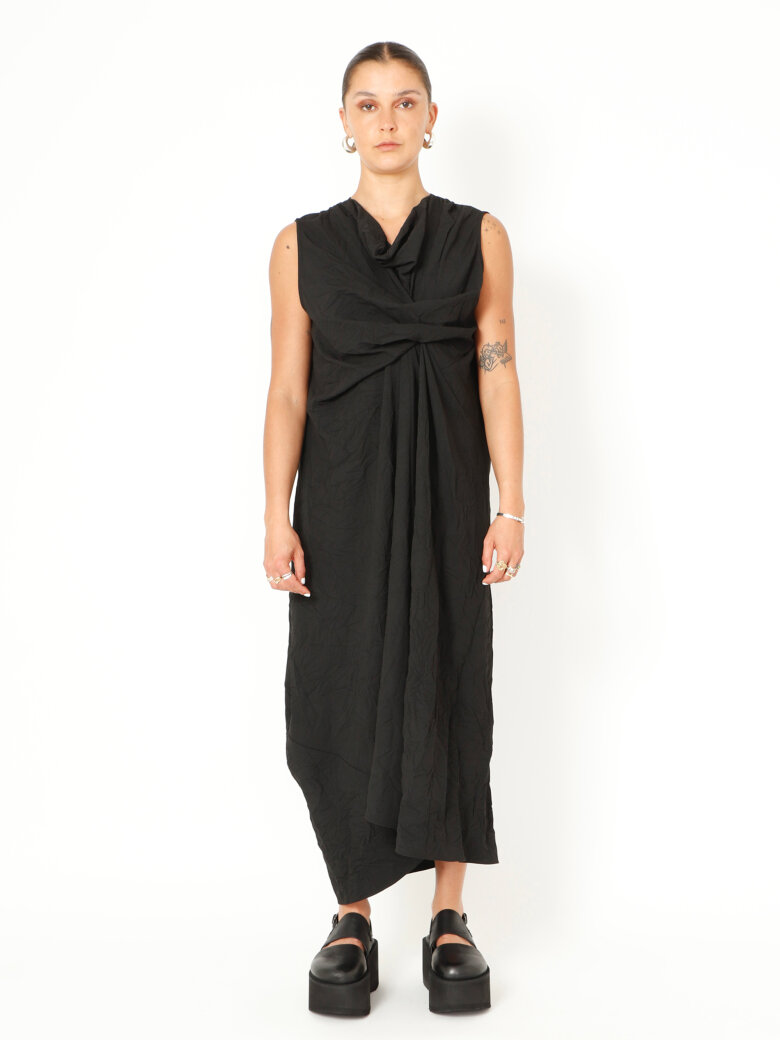 Sort Aarhus - Wrinked long dress