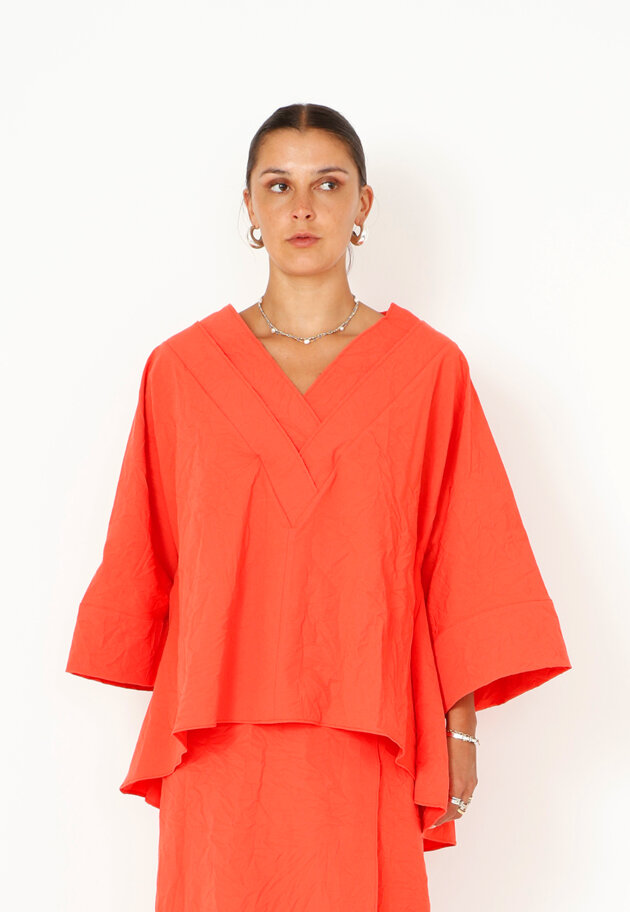 Sort Aarhus - Oversized shirt with wide sleeves