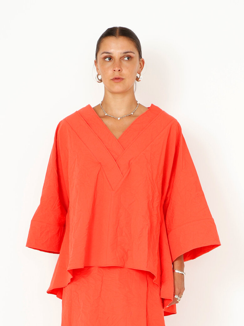 Sort Aarhus - Oversized shirt with wide sleeves