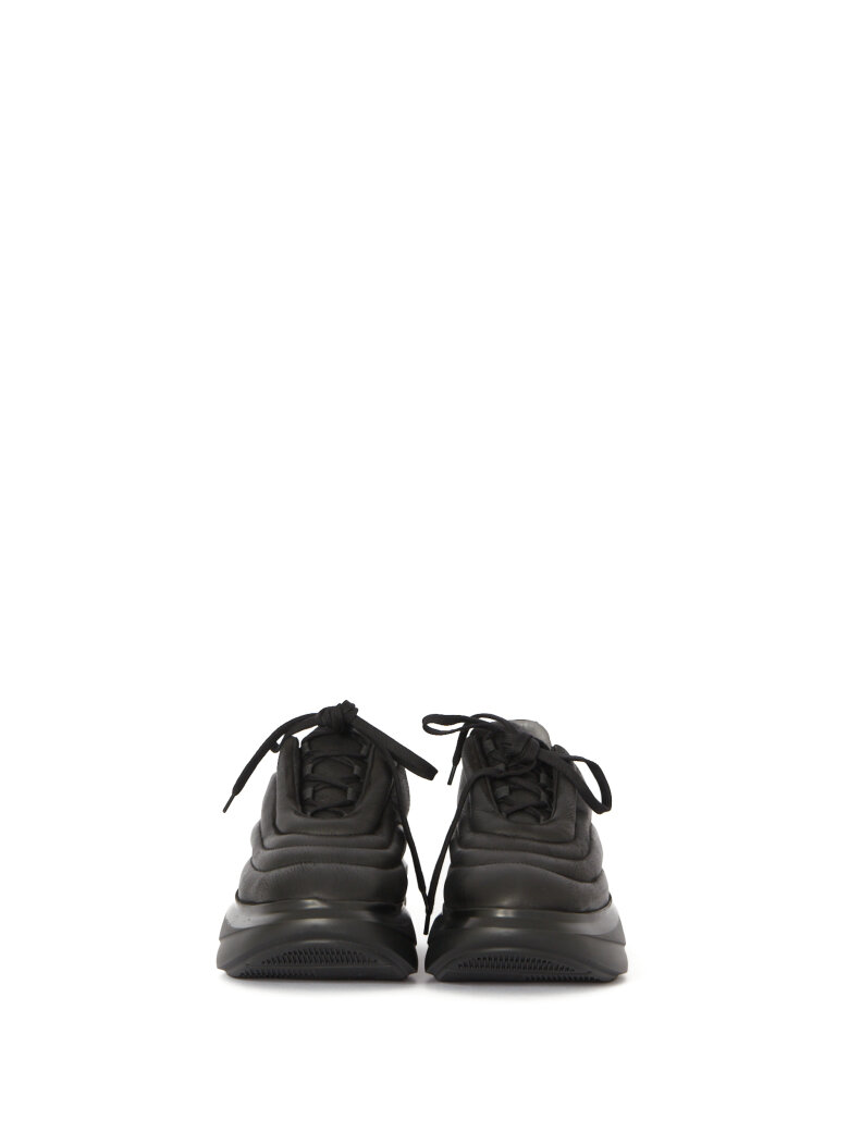 Lofina - Shoe with laces