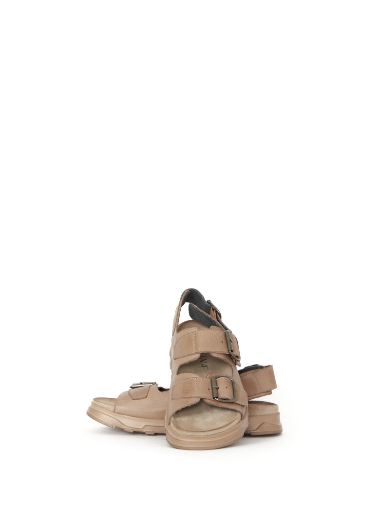 Lofina - Sandal with a footbed sole and buckles