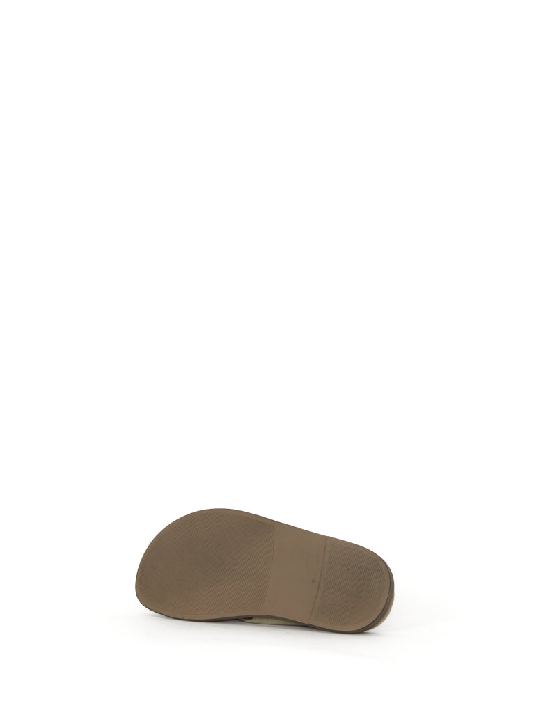 Lofina - Sandal in suede with a cross strap